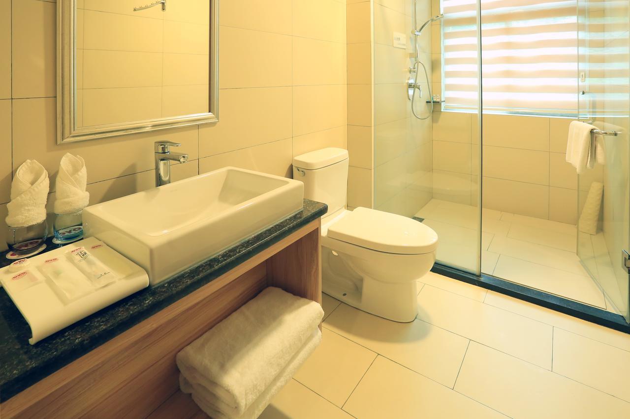 Oyo8001 Tiandi Hotel Шеньчжень Екстер'єр фото